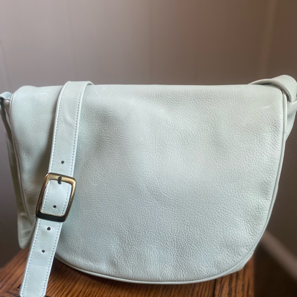 Elegant Mint Green Leather Stone Mountain Shoulder Bag